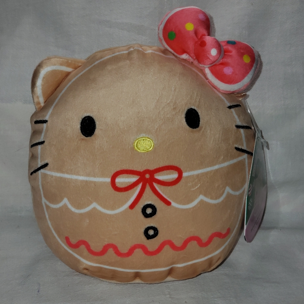 Hello Kitty and Friends  Sanrio ©️  Gingerbread Squishmallow with Pink Bow 2023